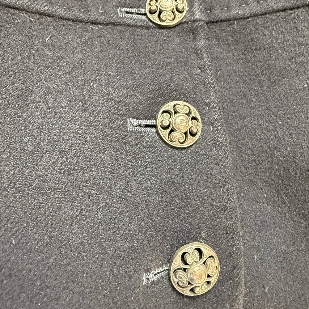 Tahari Navy Peacoat Tailored Gold Buttons Wool Blend Jacket 4 EUC - Picture 5 of 8